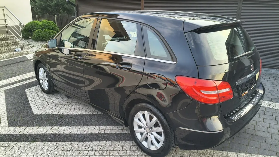 MERCEDES-BENZ B Klasa -