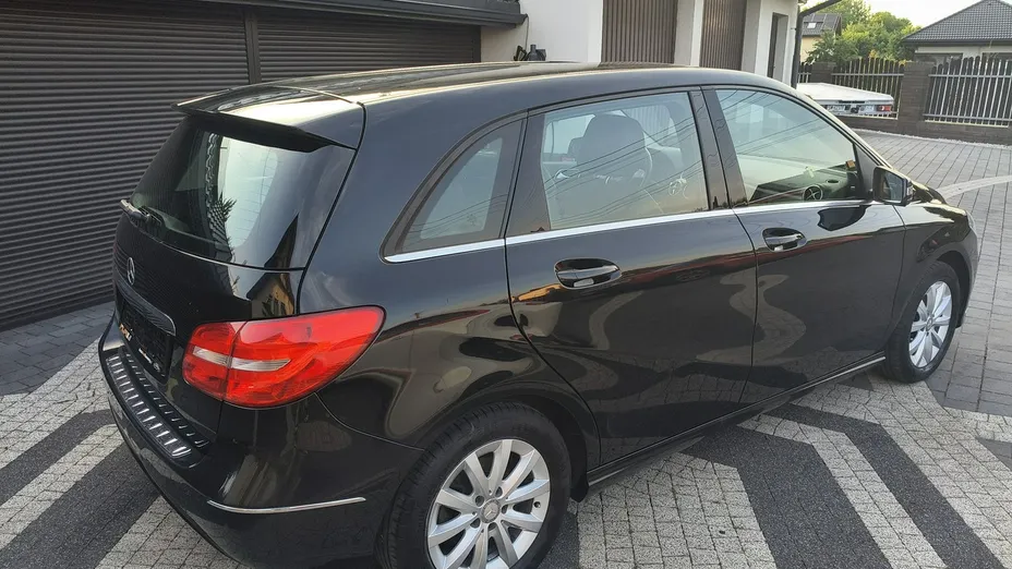 MERCEDES-BENZ B Klasa -