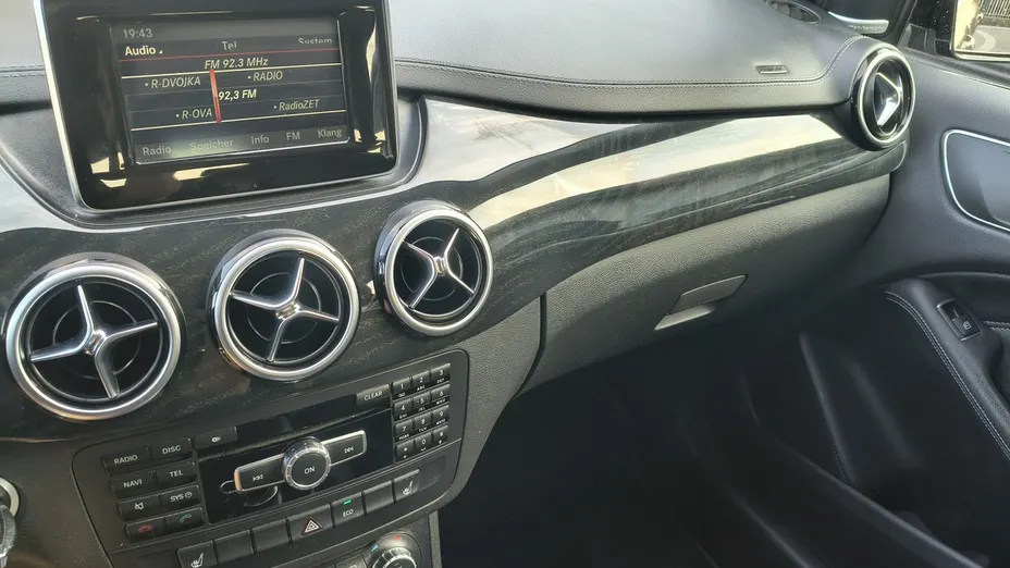 MERCEDES-BENZ B Klasa -