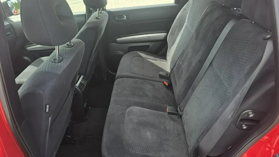 NISSAN X-Trail -