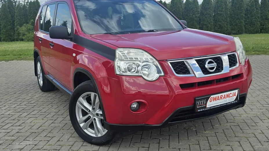 NISSAN X-Trail -