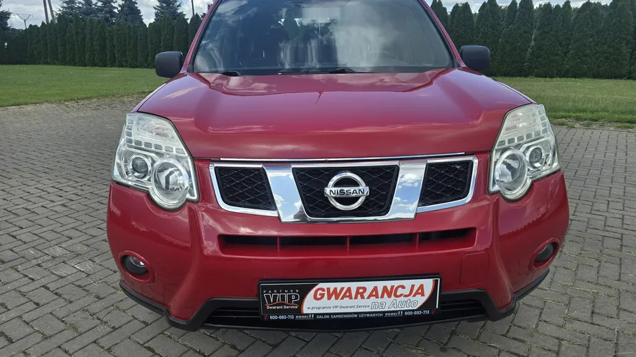 NISSAN X-Trail -