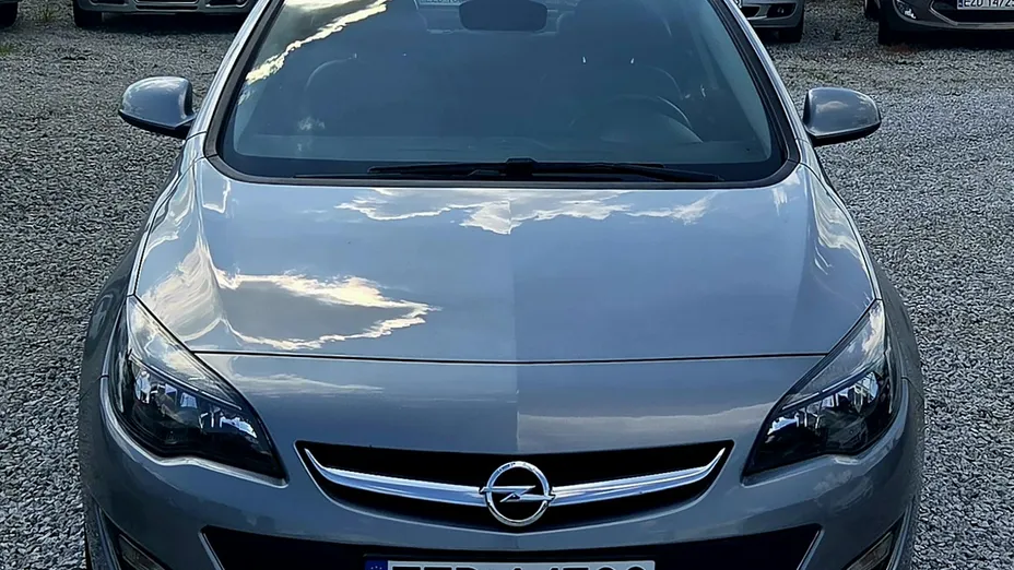 OPEL Astra -