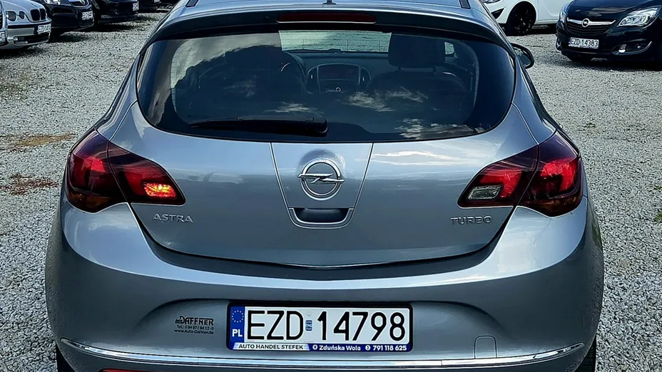 OPEL Astra -
