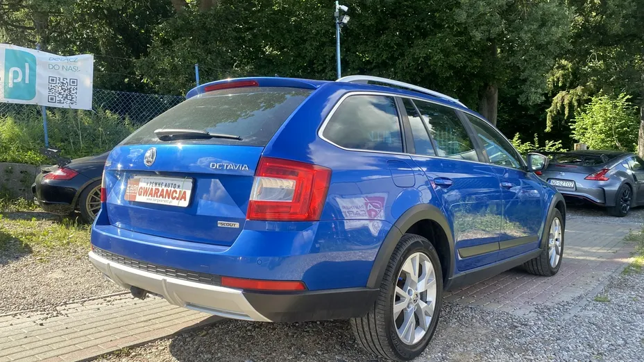 SKODA Superb -