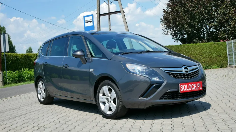 OPEL Zafira -
