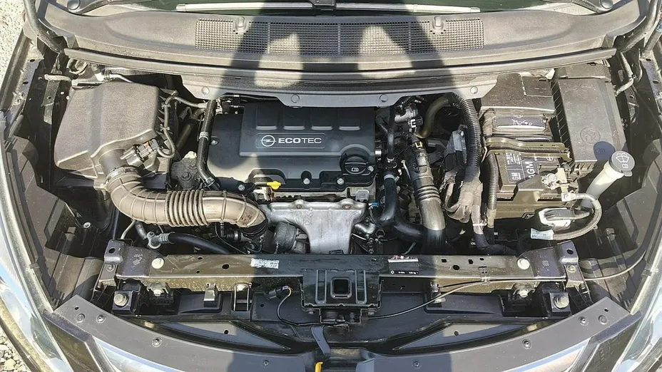 OPEL Zafira -