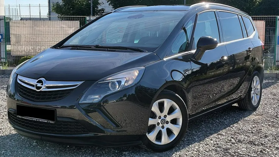 OPEL Zafira -