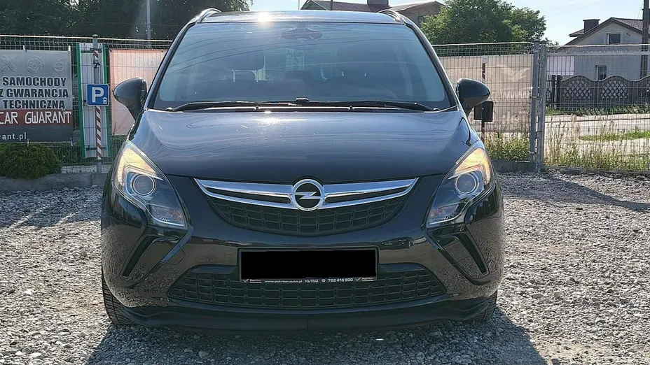 OPEL Zafira -