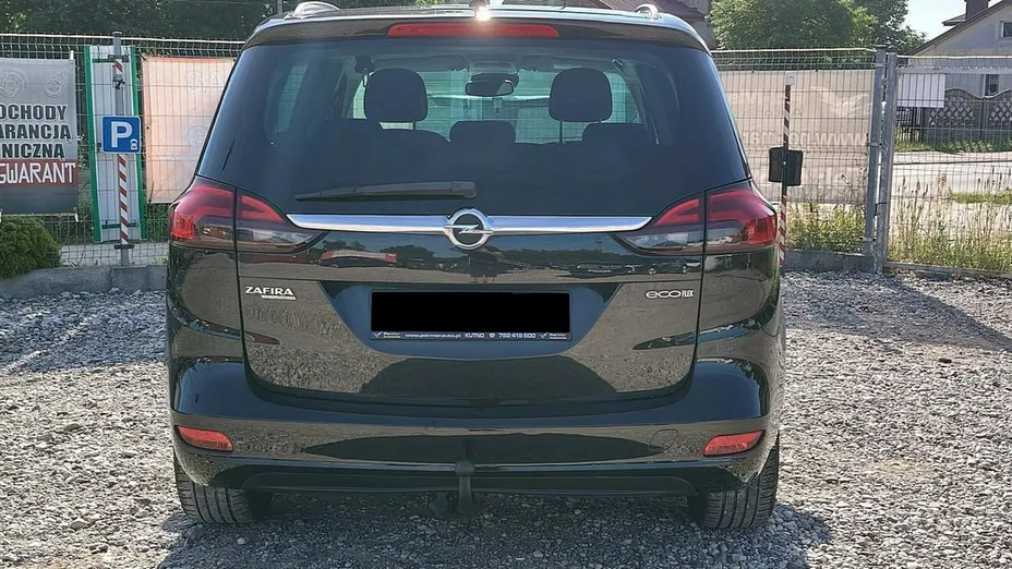 OPEL Zafira -