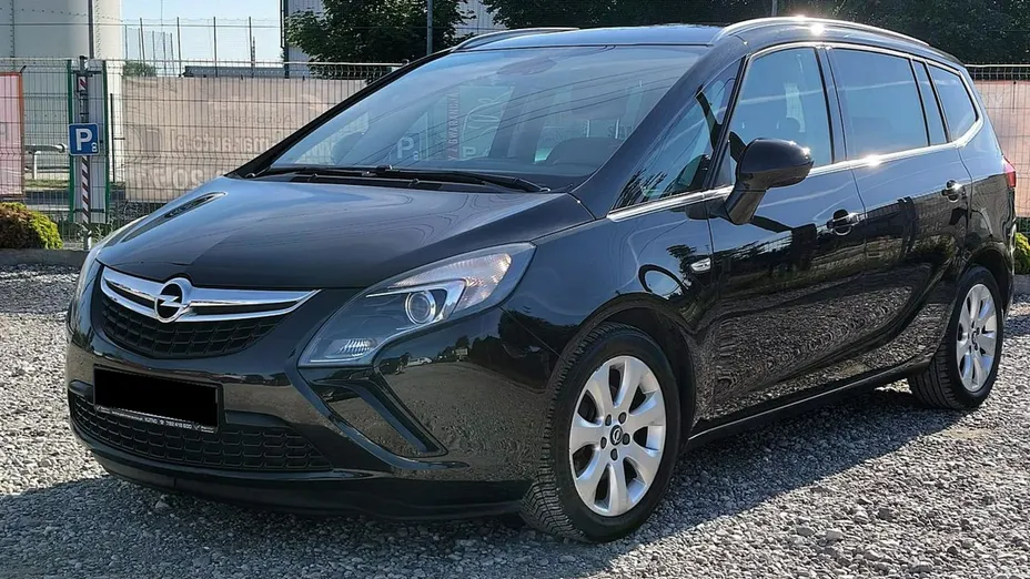OPEL Zafira -