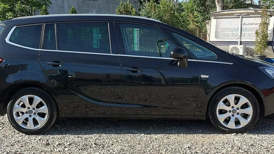 OPEL Zafira -