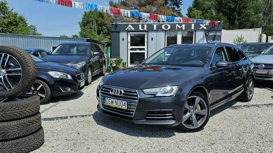 AUDI A4 -