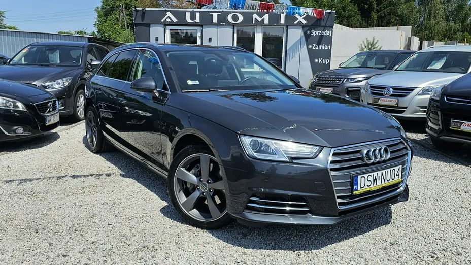 AUDI A4 -
