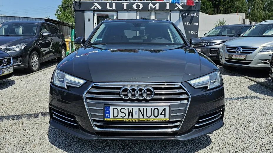 AUDI A4 -