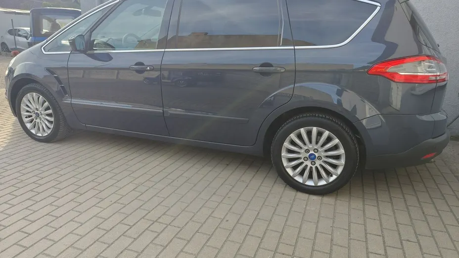 FORD S-MAX -