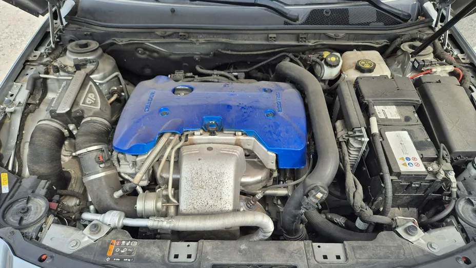 OPEL Insignia -