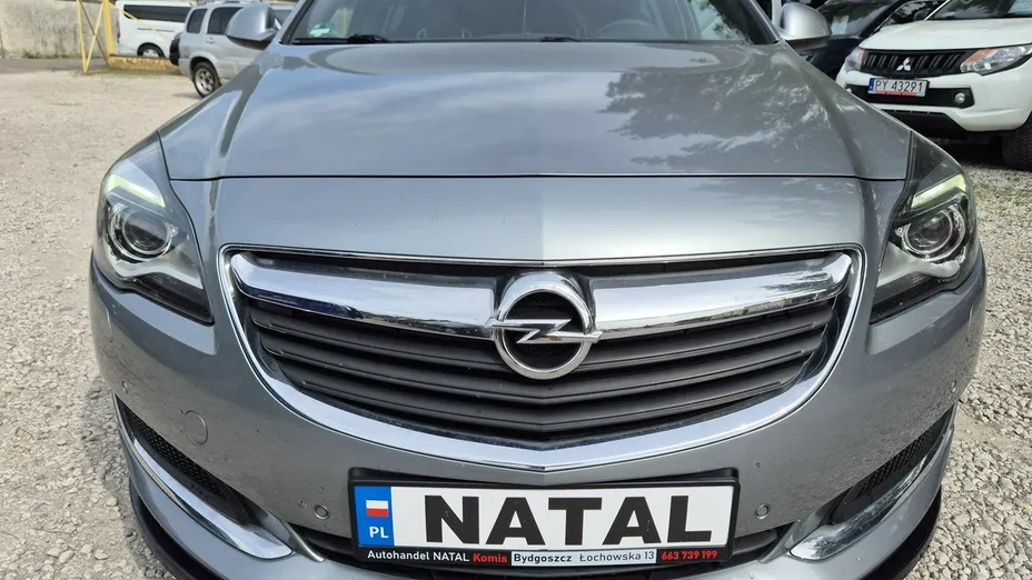 OPEL Insignia -
