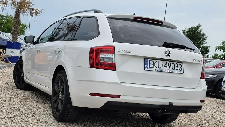 SKODA Octavia -