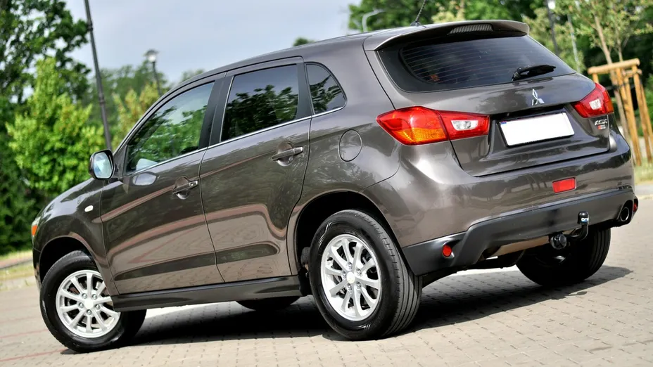 MITSUBISHI ASX -