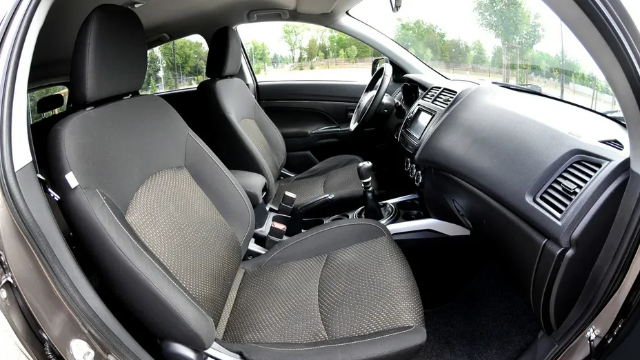 MITSUBISHI ASX -
