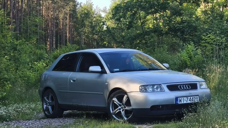 AUDI A3 -