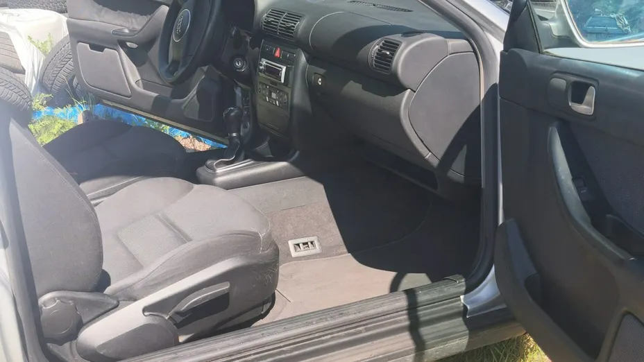 AUDI A3 -