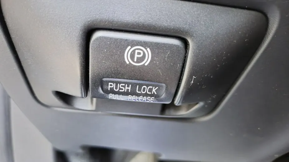 VOLVO S60 -