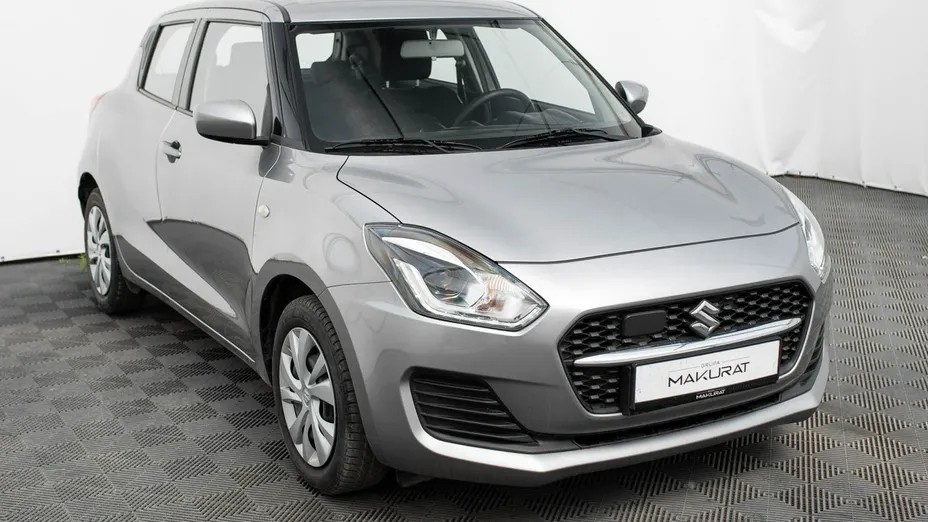 SUZUKI Swift -