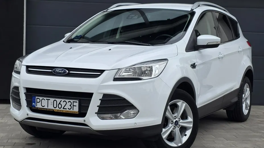 FORD Kuga -