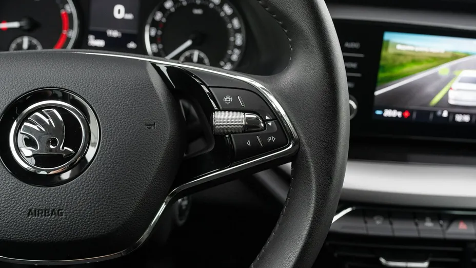 SKODA Octavia -