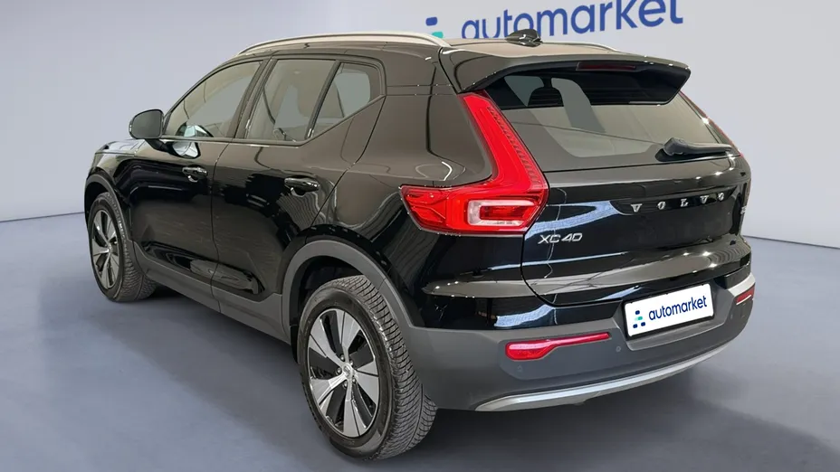 VOLVO XC40 XC40 T3 Momentum Pro aut