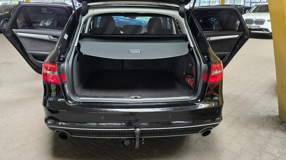 AUDI A4 -