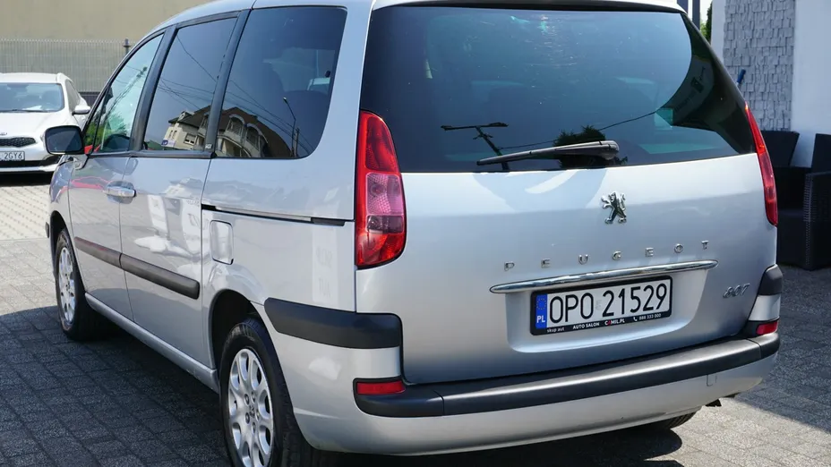 PEUGEOT 807 -