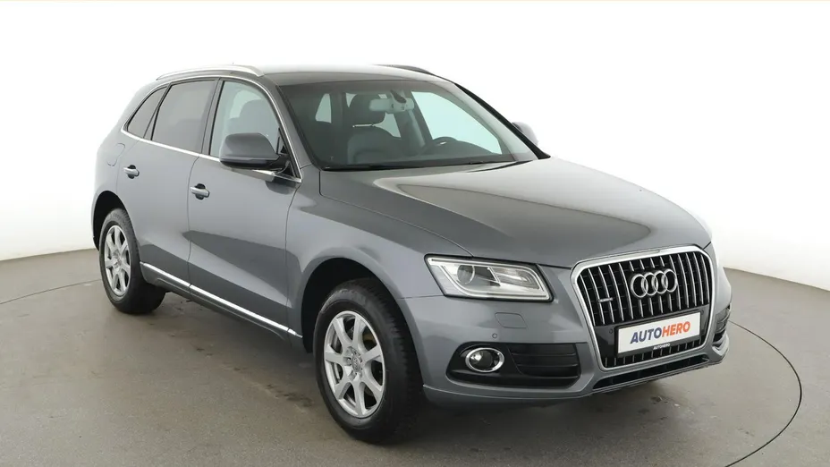 AUDI Q5 -
