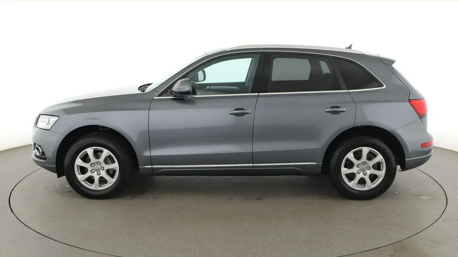 AUDI Q5 -