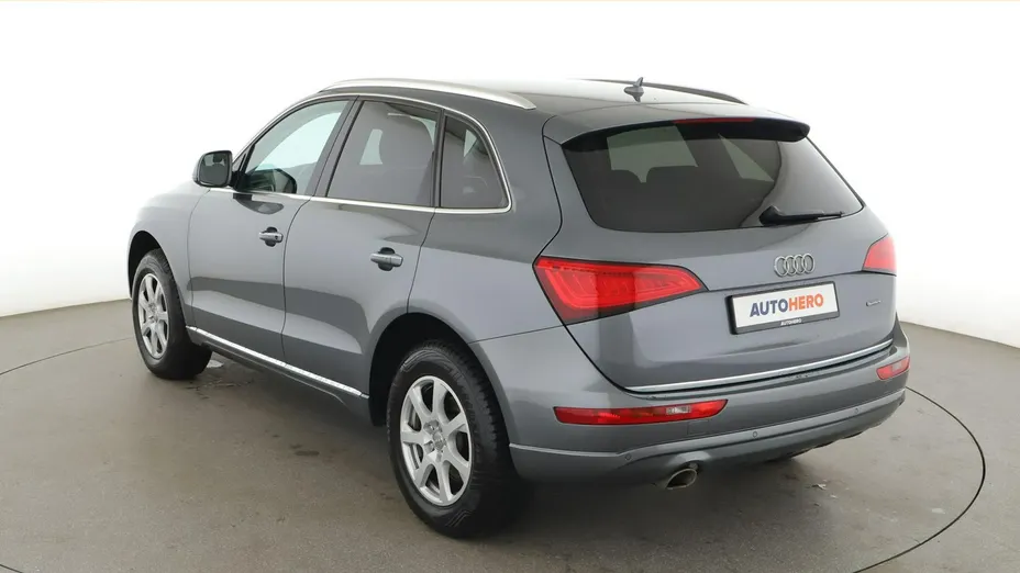 AUDI Q5 -
