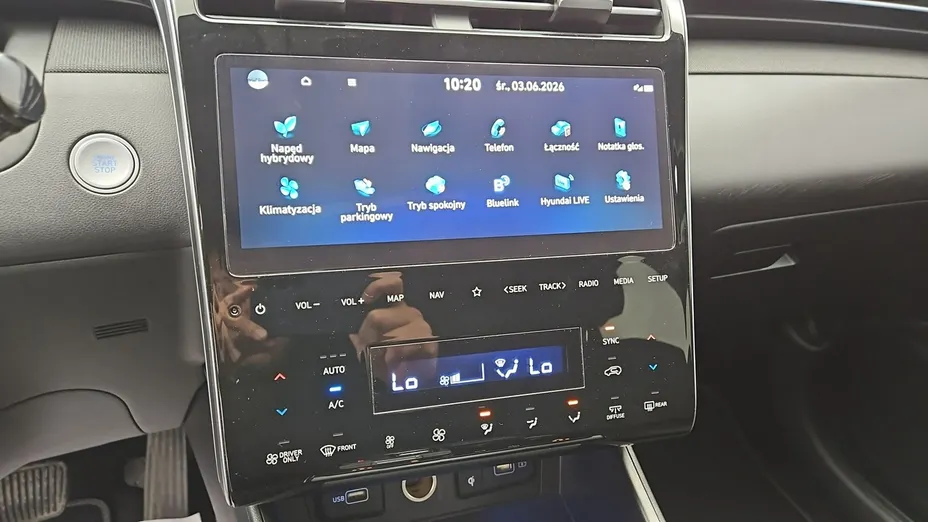 HYUNDAI Tucson -