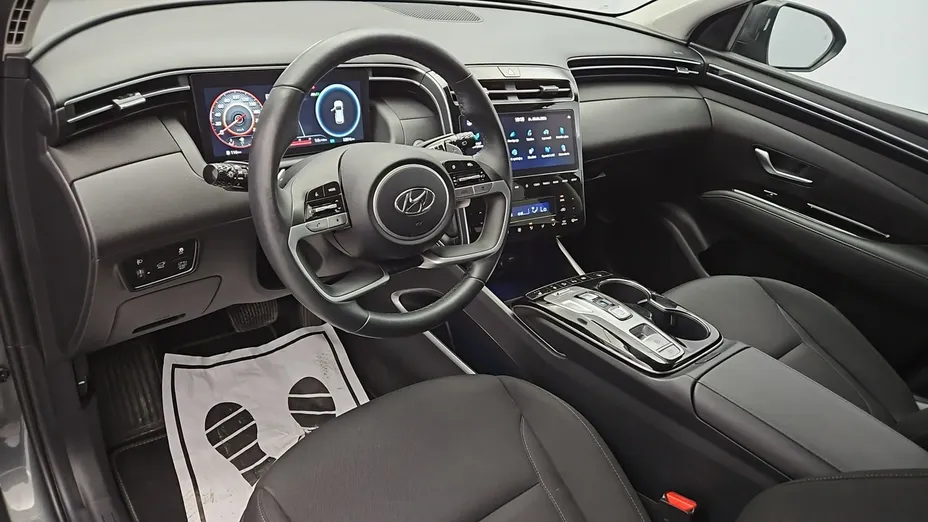 HYUNDAI Tucson -