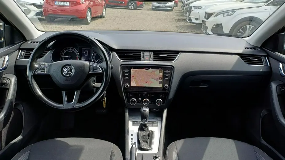 SKODA Octavia -