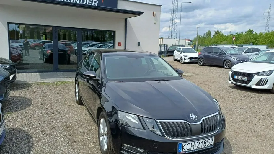 SKODA Octavia -