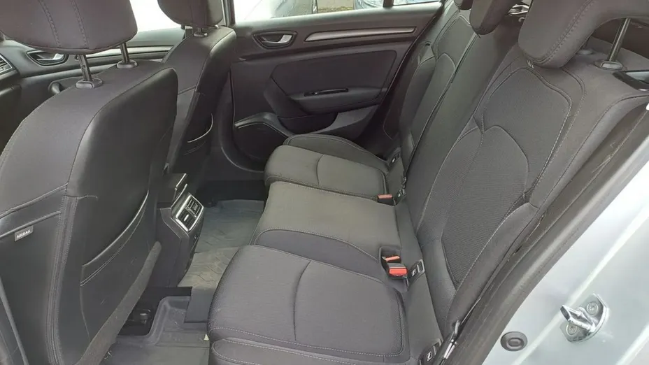 RENAULT Megane -