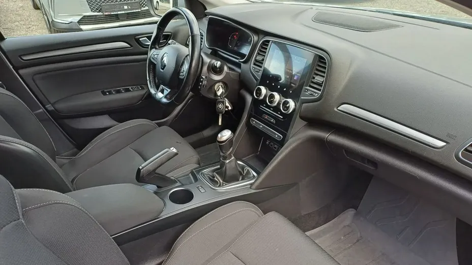 RENAULT Megane -
