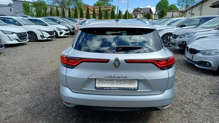 RENAULT Megane -