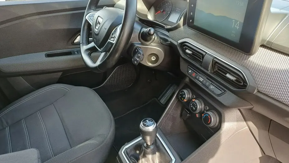 DACIA Sandero -