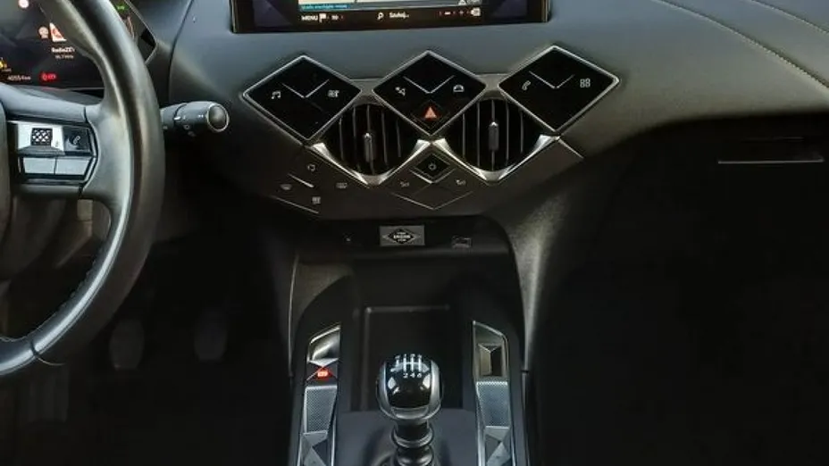 DS DS3 Crossback -