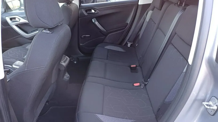 PEUGEOT 2008 -