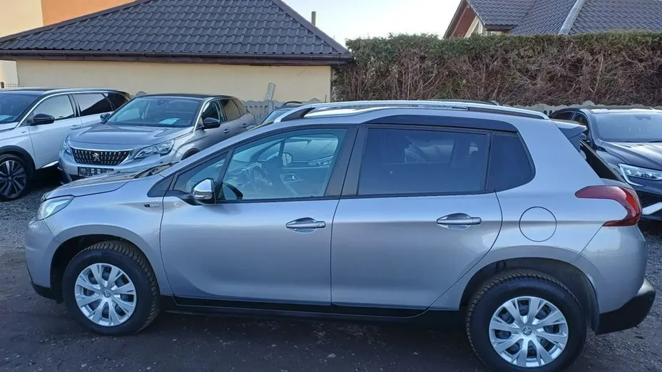 PEUGEOT 2008 -