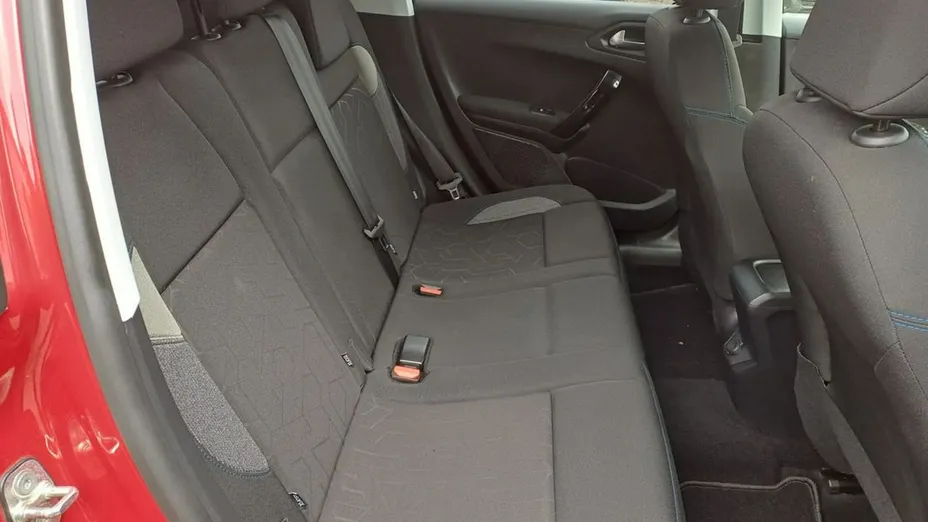 PEUGEOT 2008 -
