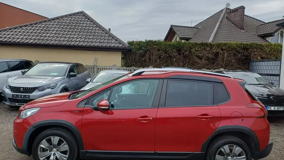 PEUGEOT 2008 -